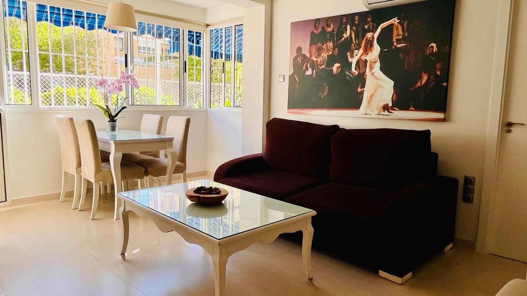 Apartamento Con Gran Terraza Jardin Cerca Del Centro — Photos 2
